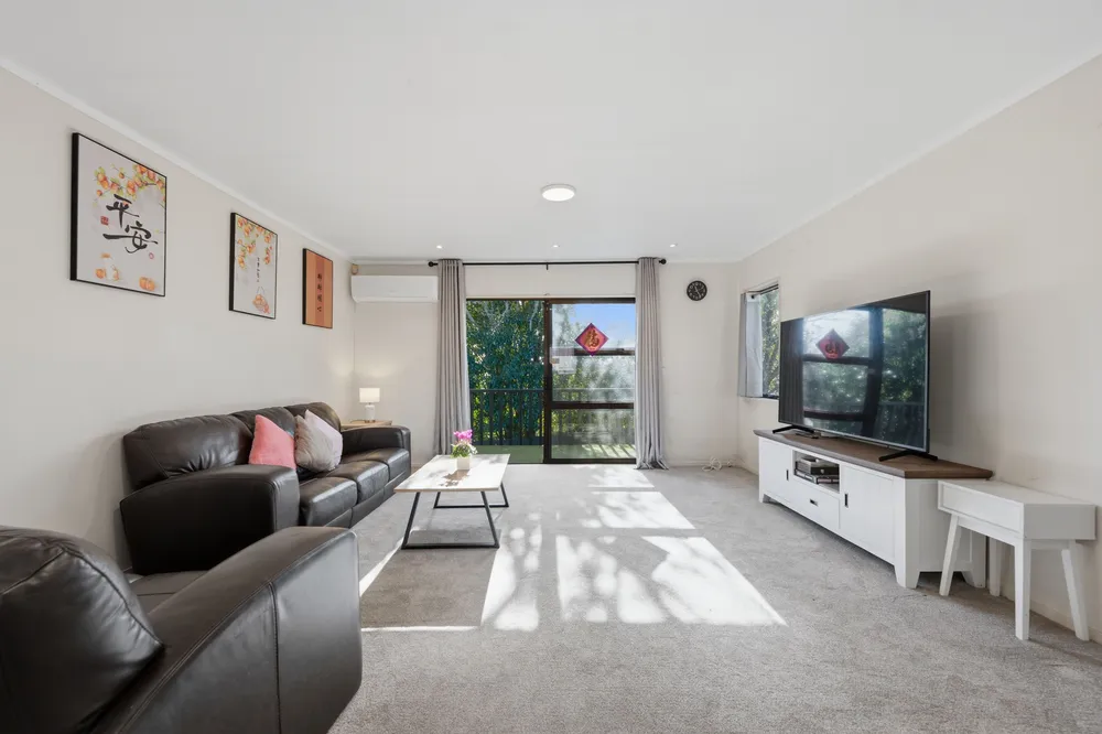 Photos of 2/38 Leo Street
