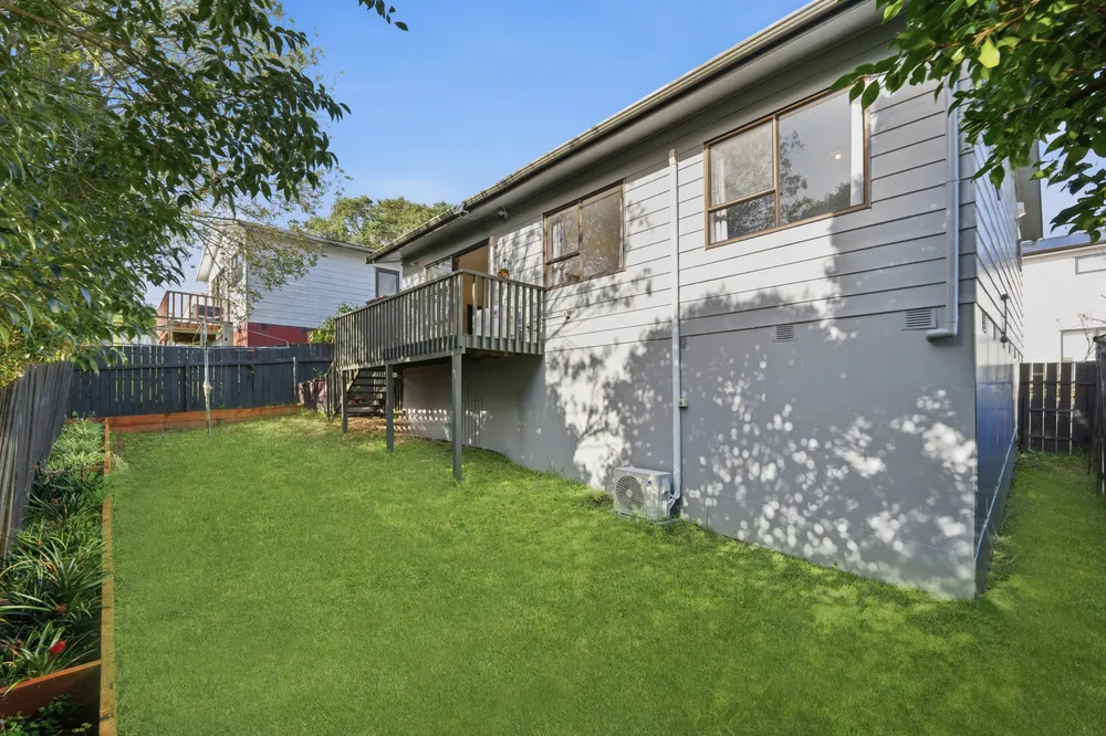 Photos of 2/38 Leo Street