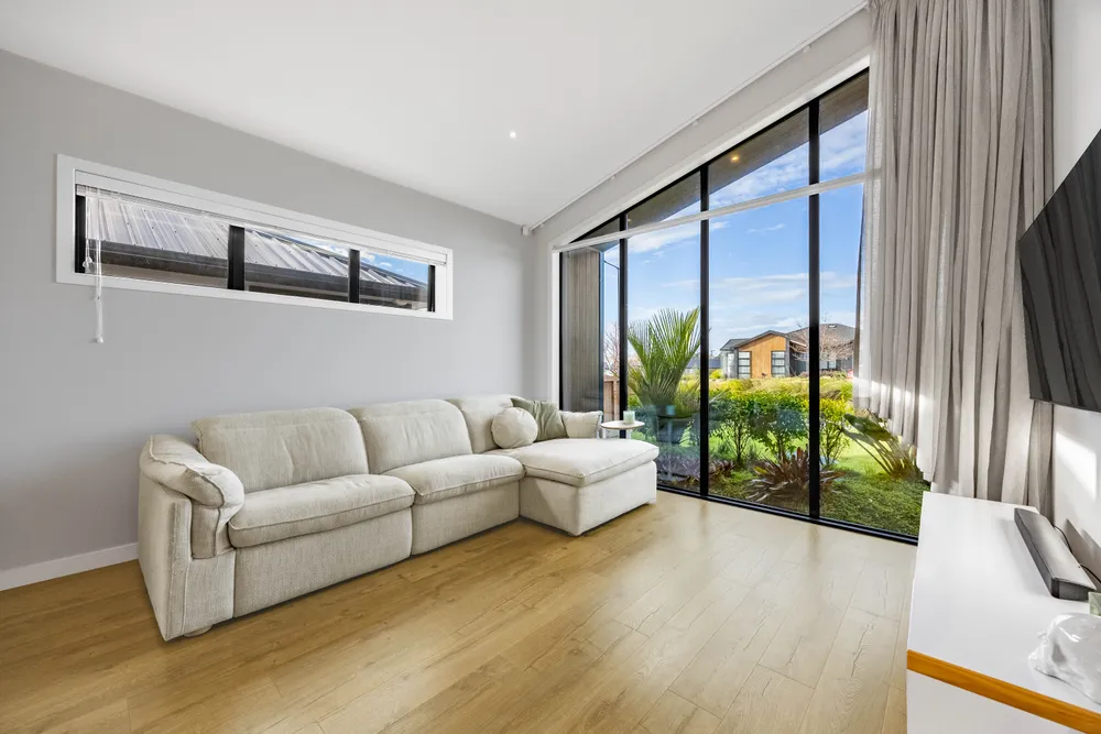 Photos of 78 Maurice Kelly Road