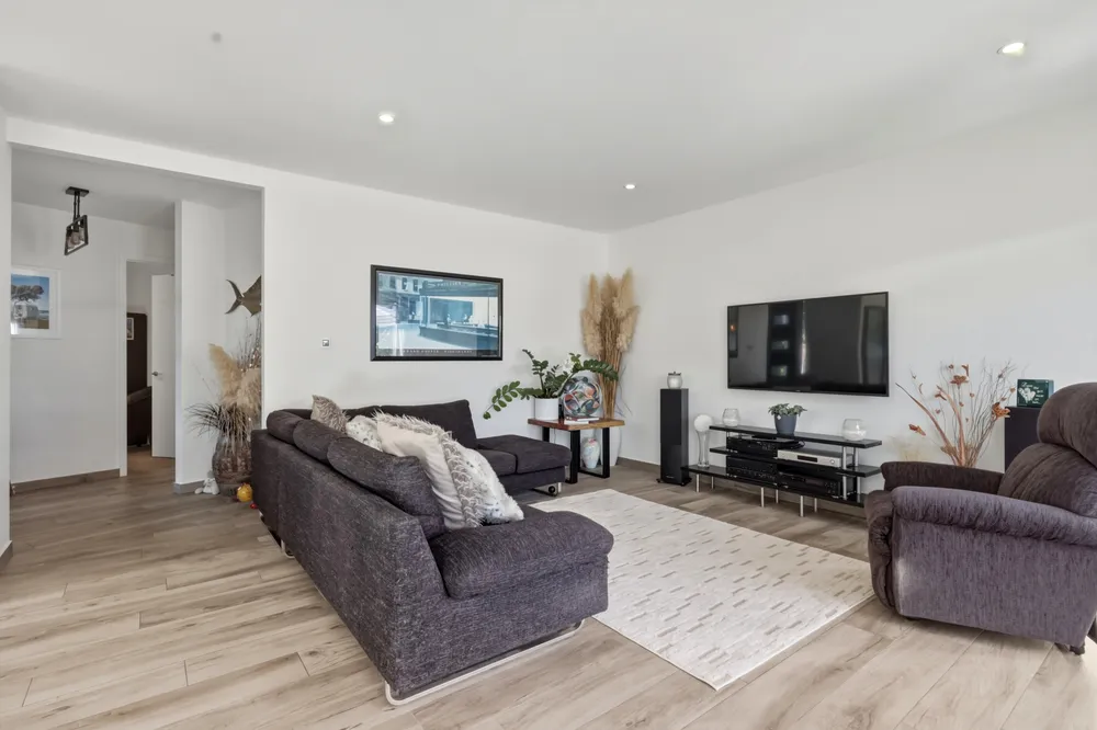 Photos of 15 Odlin Lane