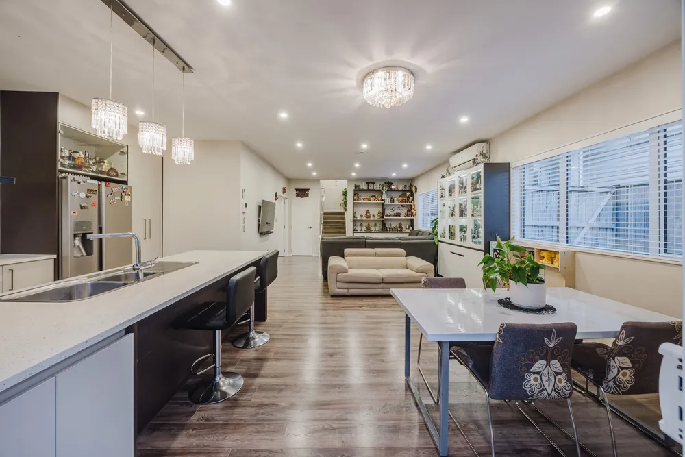 Photos of 226B Hill Road