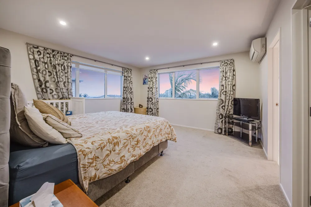 Photos of 226B Hill Road