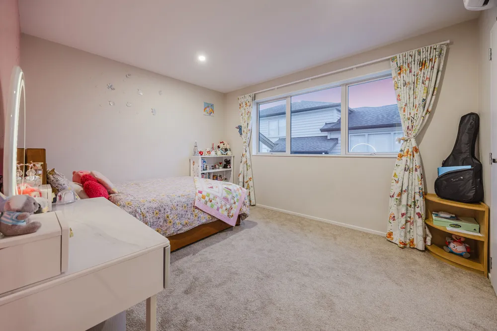 Photos of 226B Hill Road
