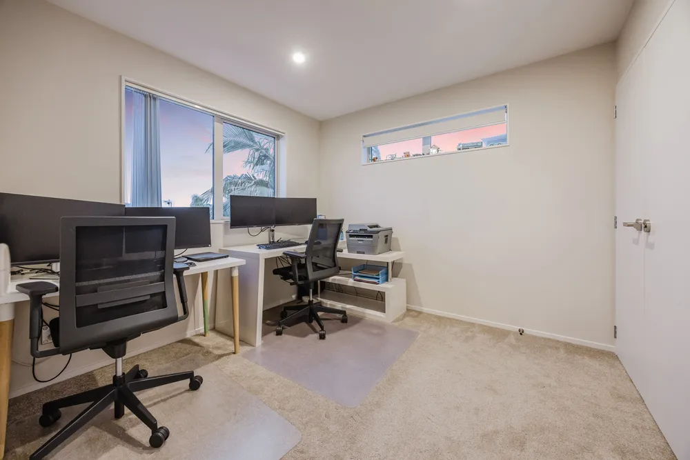 Photos of 226B Hill Road