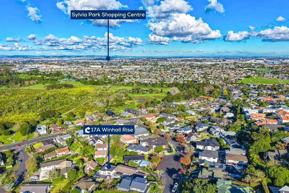 Photos of 17A Winhall Rise