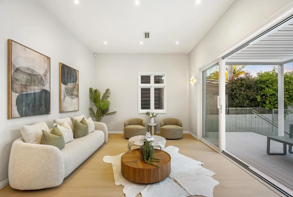 Photos of 9 Provost Street