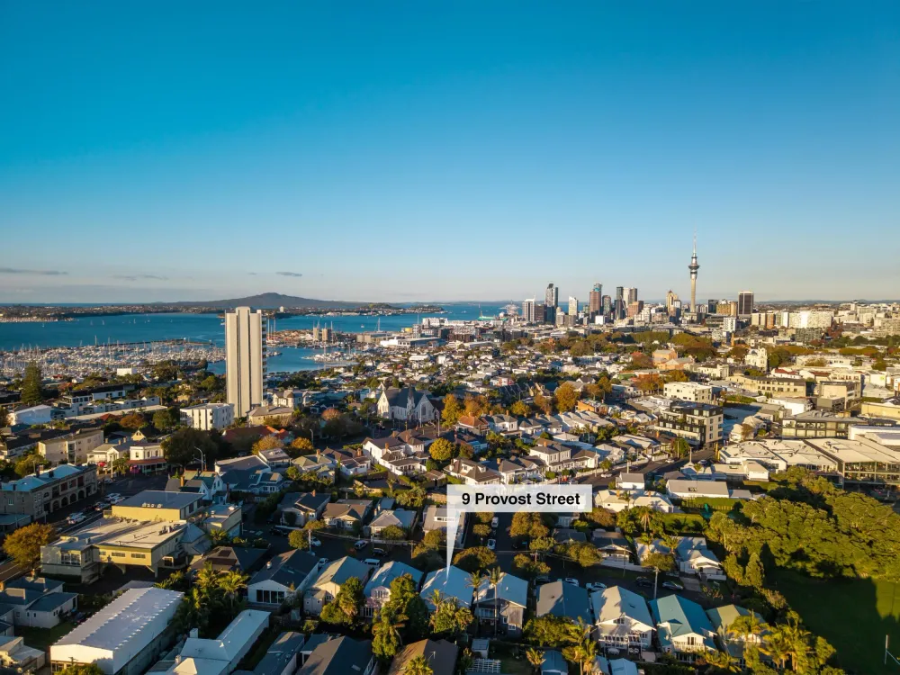 Photos of 9 Provost Street