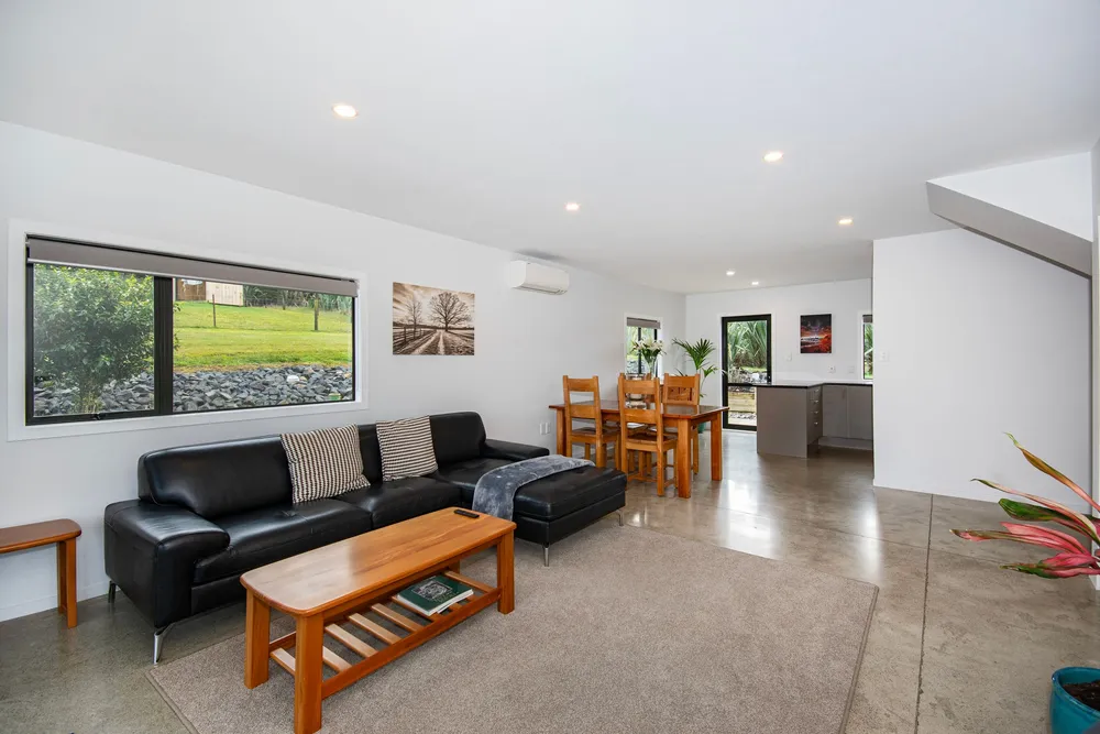 Photos of 233 Pigs Head Road