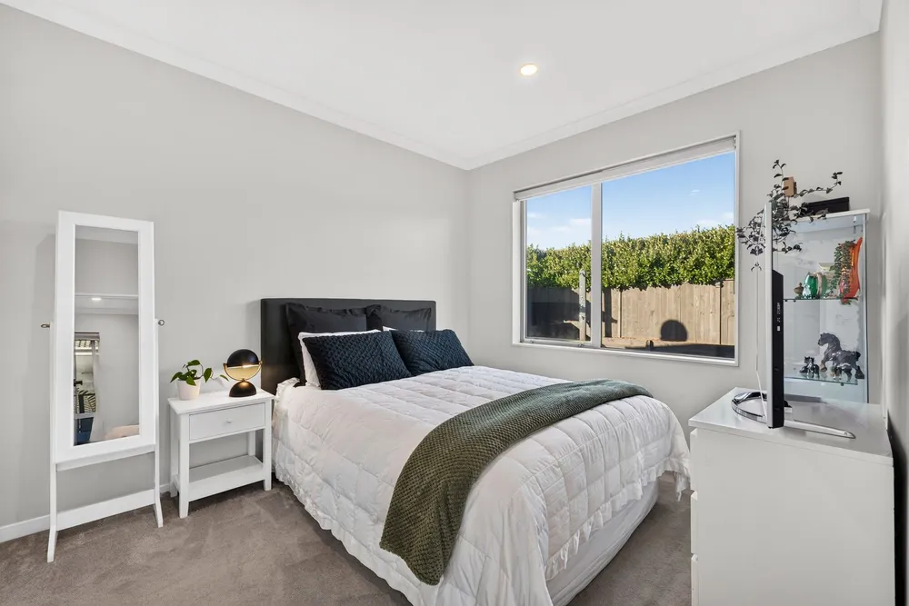 Photos of 7 Walter Ruddock Avenue
