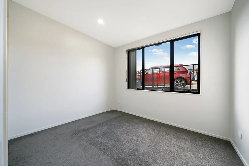 Photos of 34 McWhirters Farm Lane