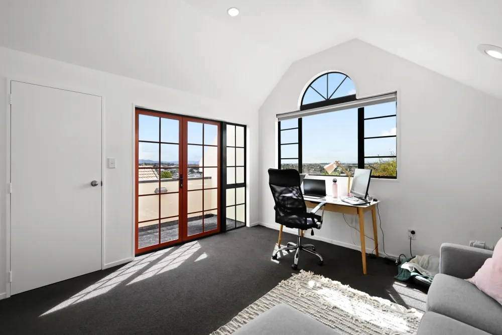 Photos of 19 Western Heights Drive