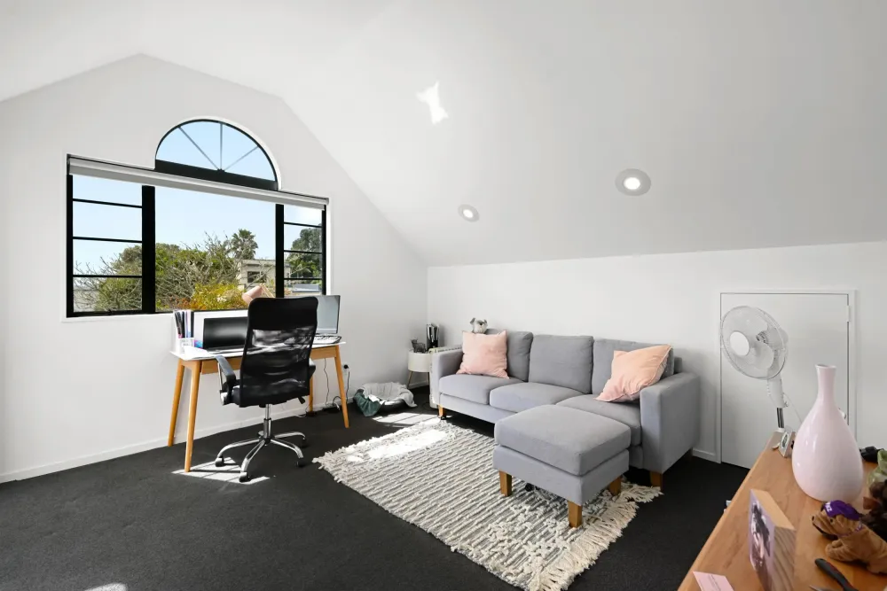Photos of 19 Western Heights Drive