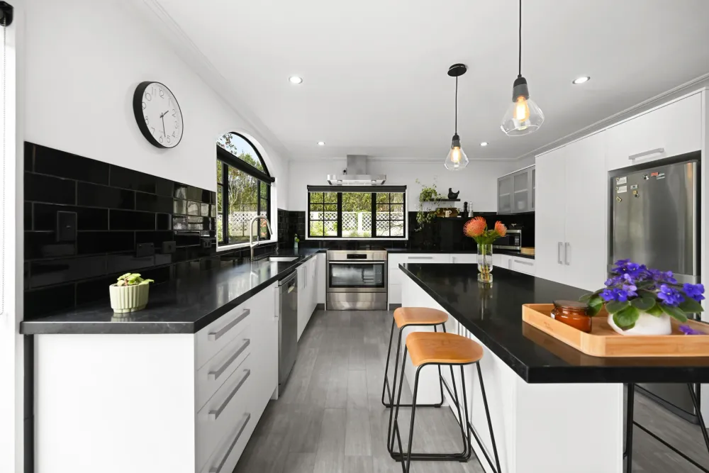Photos of 19 Western Heights Drive