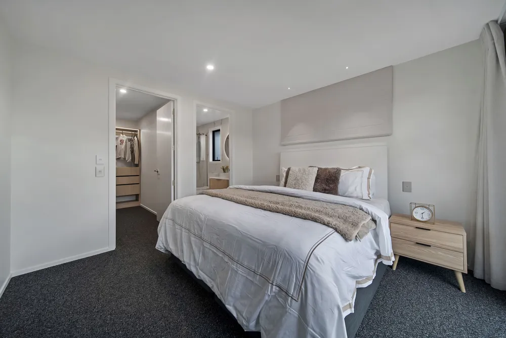 Photos of 31 Comer Street