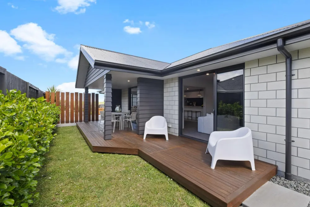 Photos of 20 Carlingford Rise