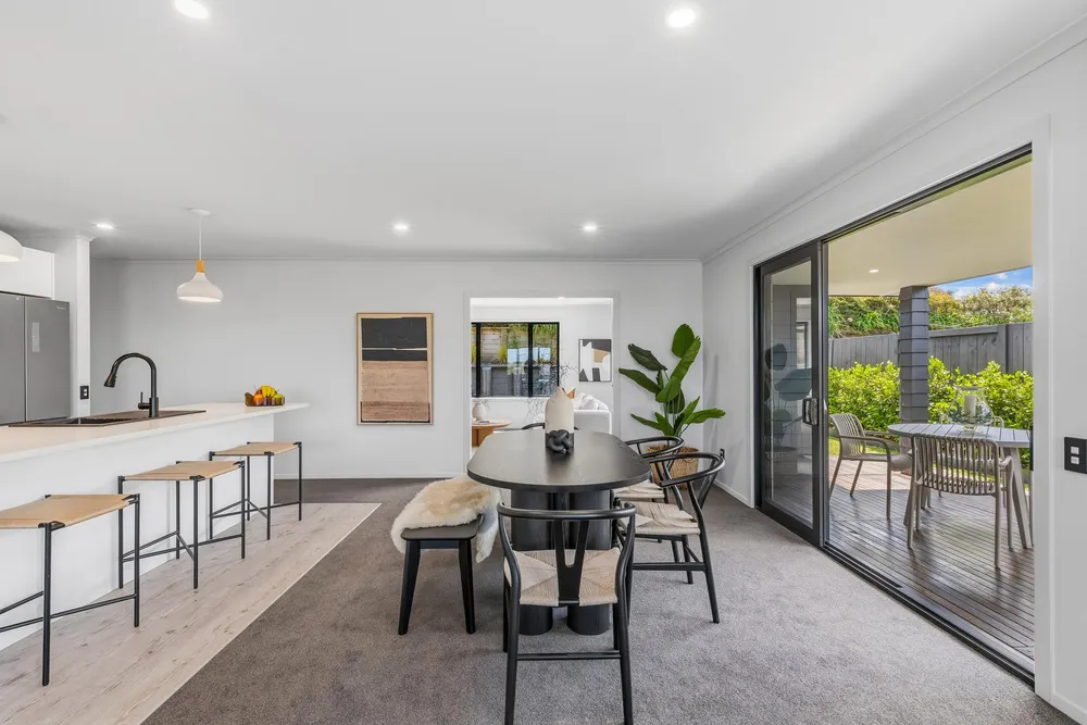 Photos of 20 Carlingford Rise