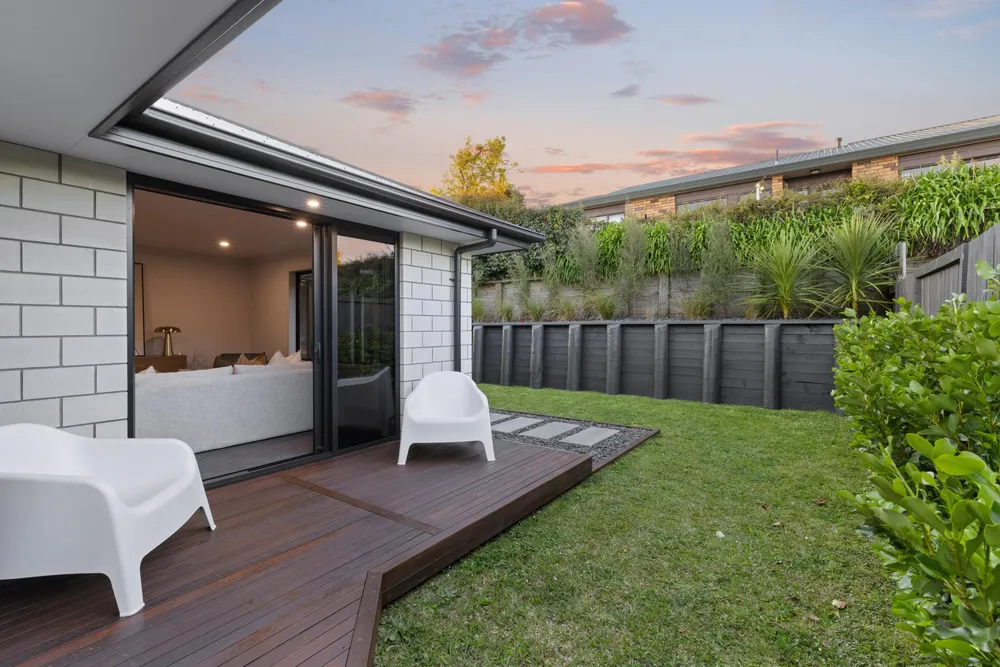 Photos of 20 Carlingford Rise