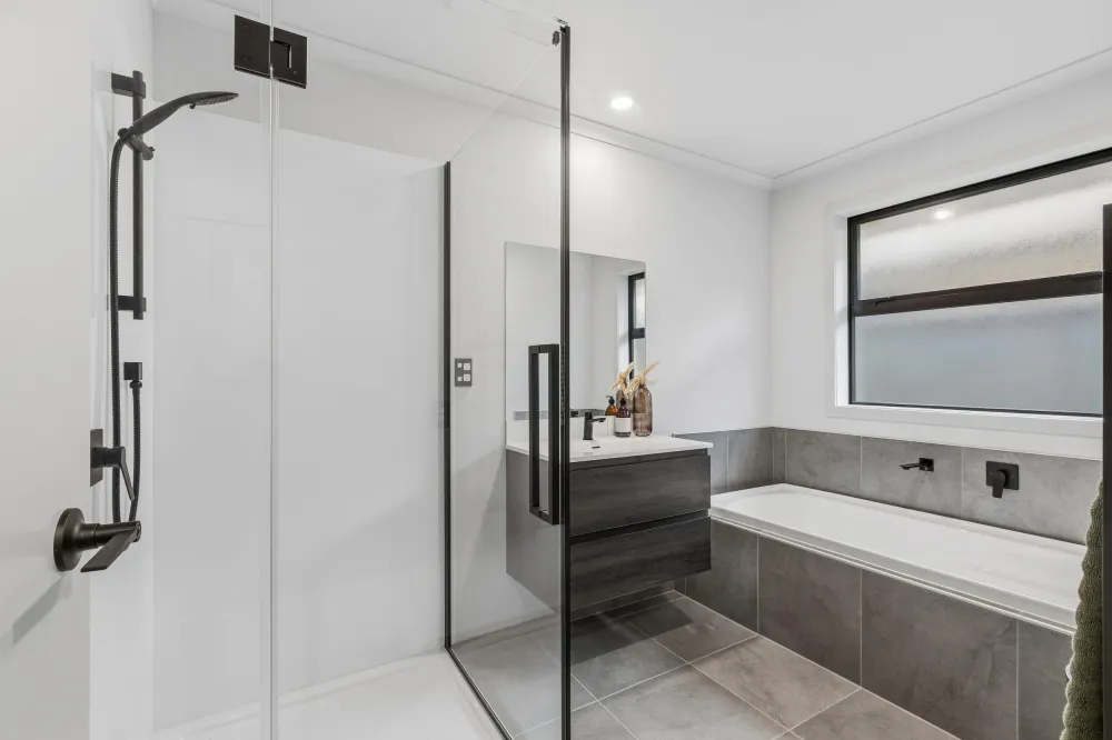 Photos of 20 Carlingford Rise
