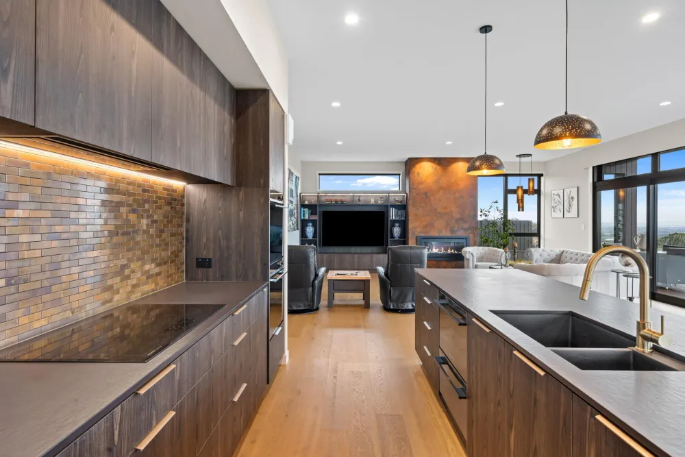 Photos of 11 Whitton Way