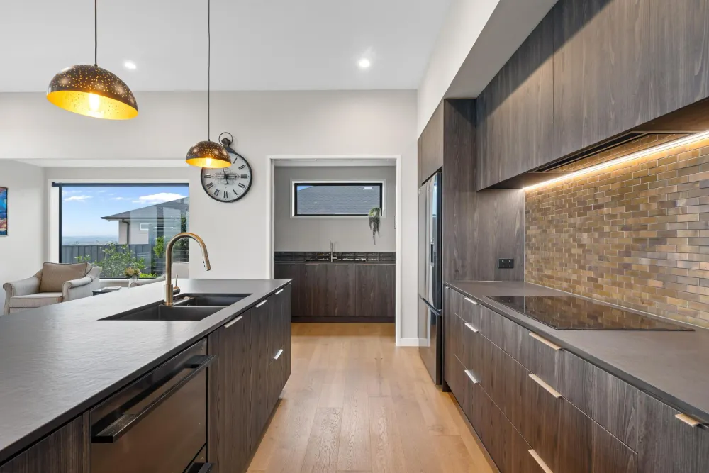 Photos of 11 Whitton Way