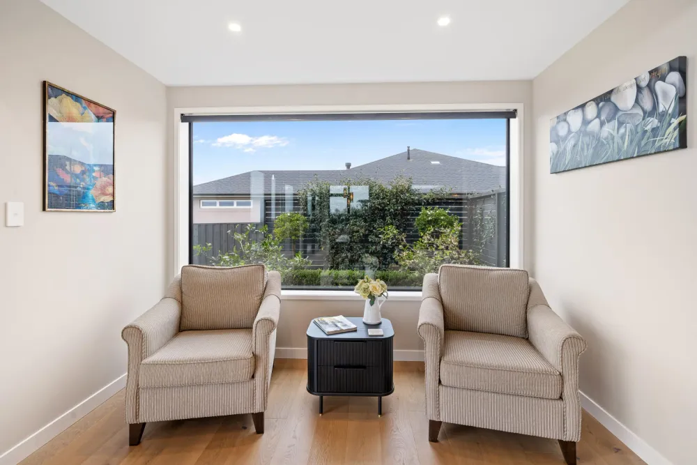 Photos of 11 Whitton Way