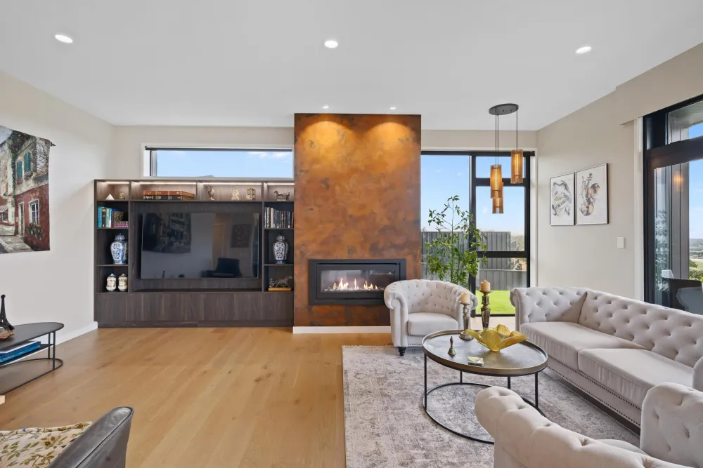 Photos of 11 Whitton Way
