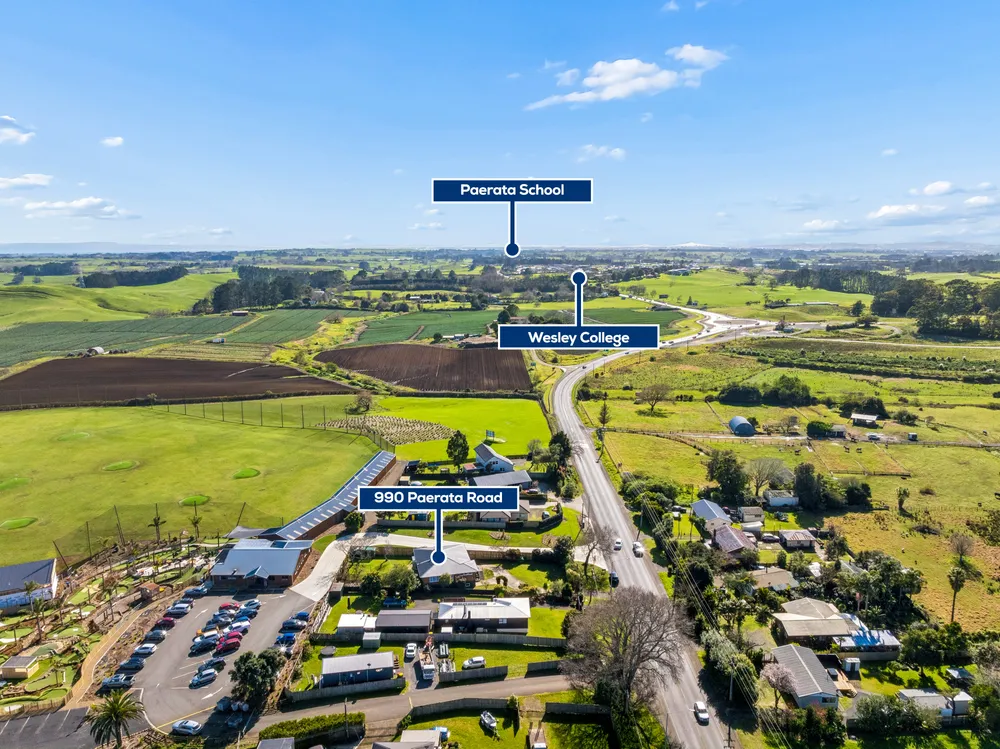 Photos of 990 Paerata Road