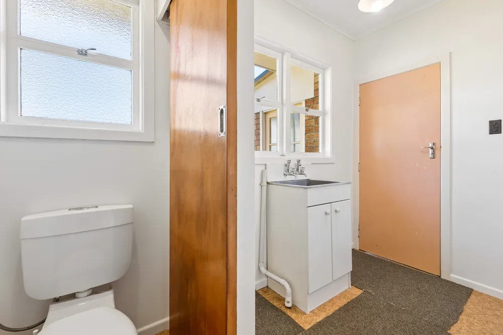Photos of 990 Paerata Road