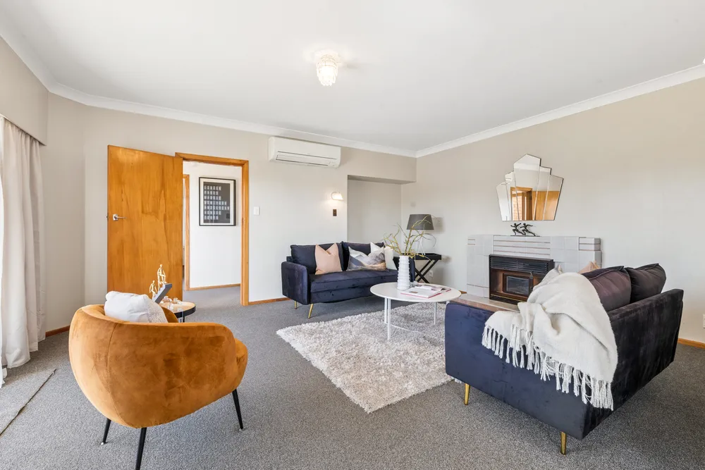 Photos of 990 Paerata Road