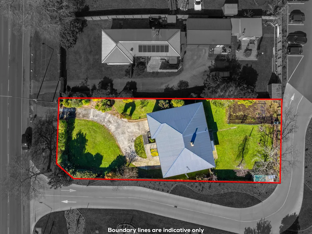 Photos of 990 Paerata Road