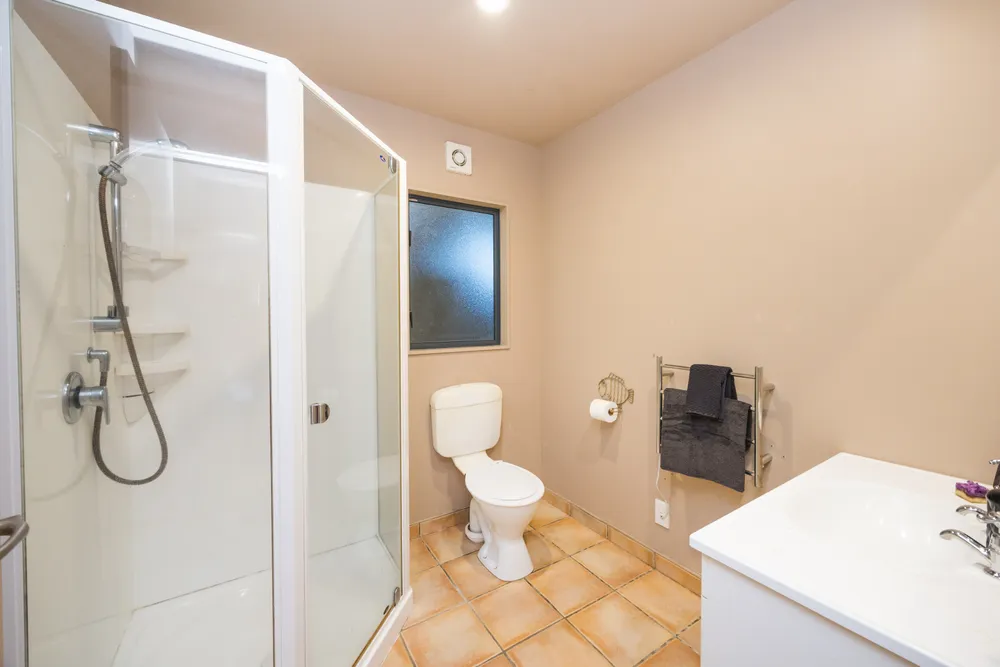 Photos of 14a Salisbury Avenue