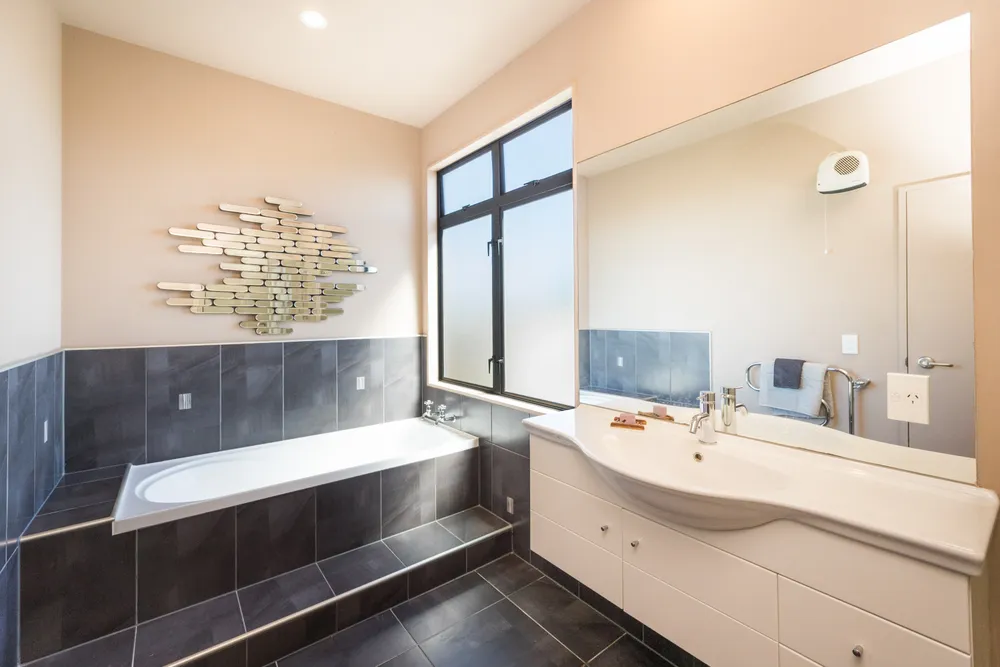 Photos of 14a Salisbury Avenue