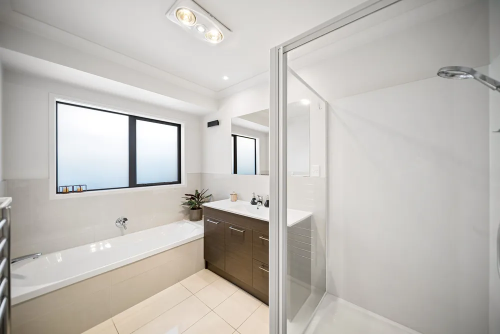 Photos of 15A Mason Avenue