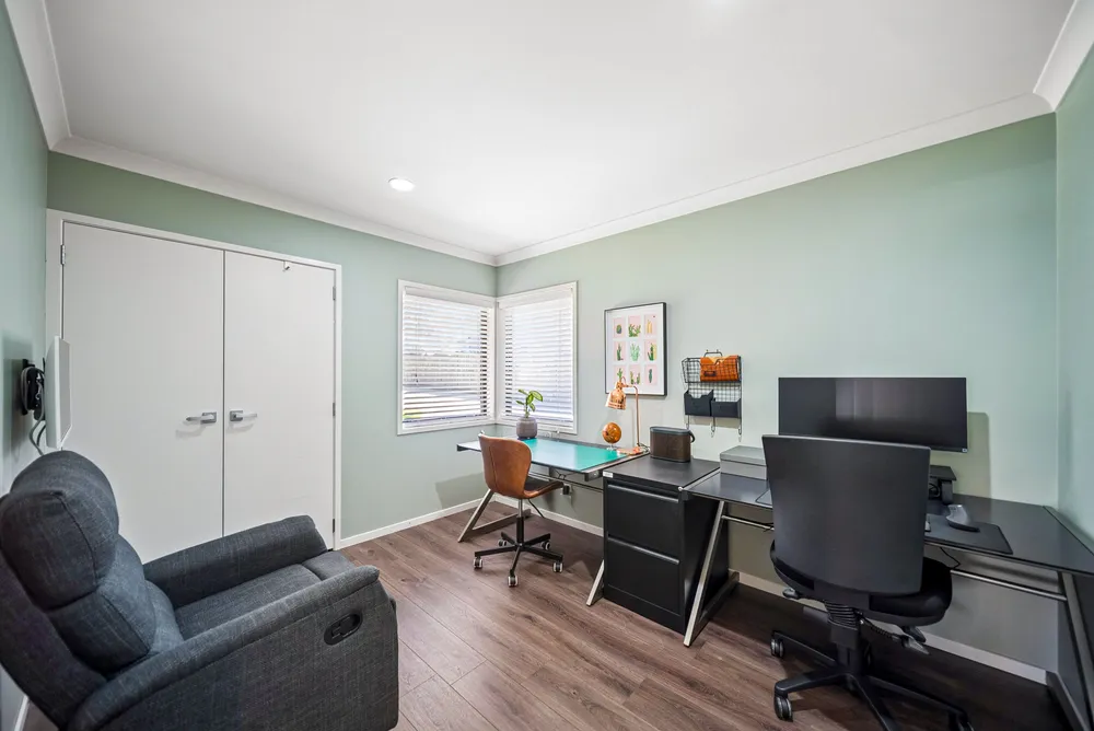 Photos of 15A Mason Avenue