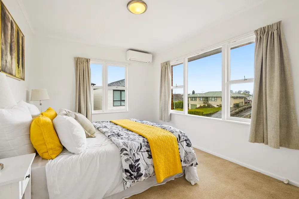 Photos of 42 Andrew Road