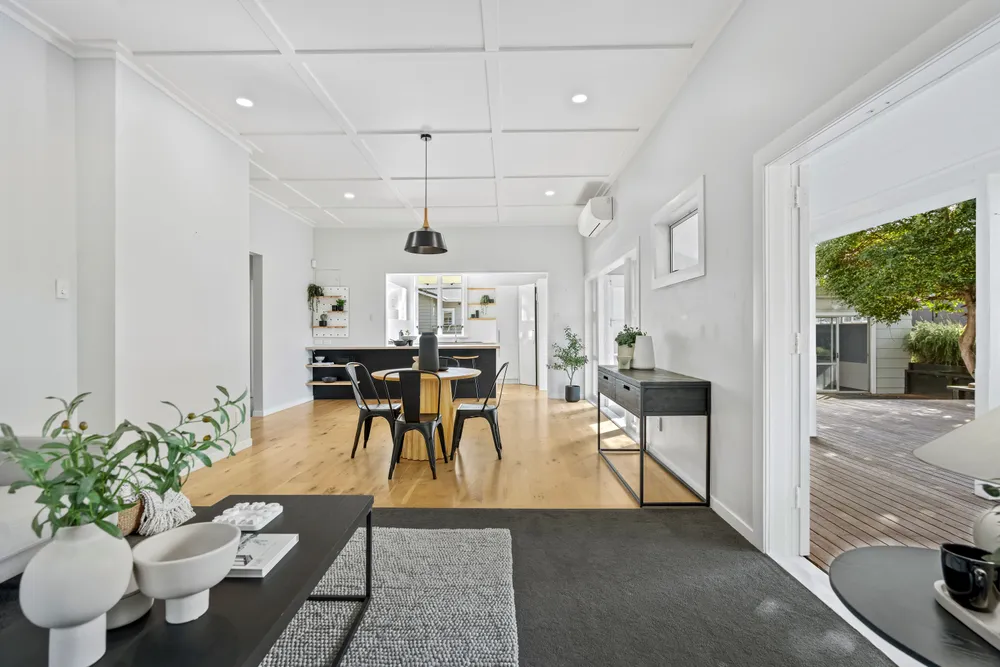 Photos of 13 Graham Street