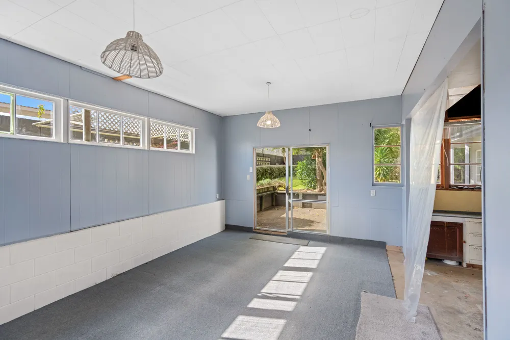 Photos of 13 Graham Street