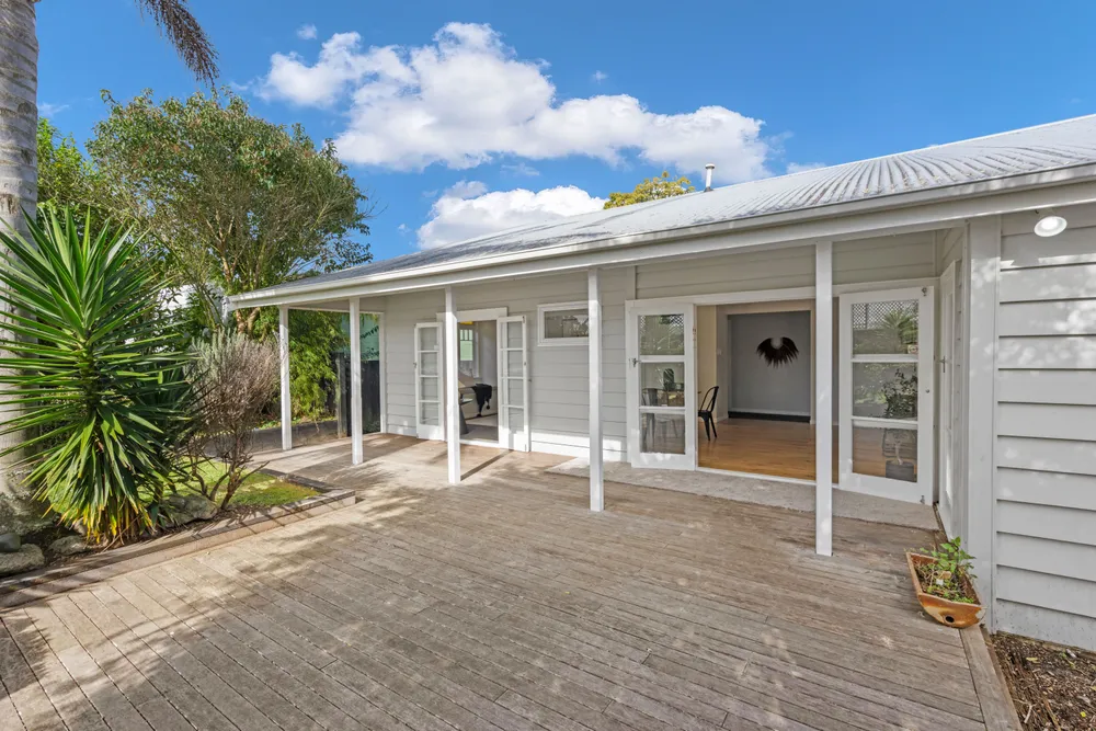 Photos of 13 Graham Street
