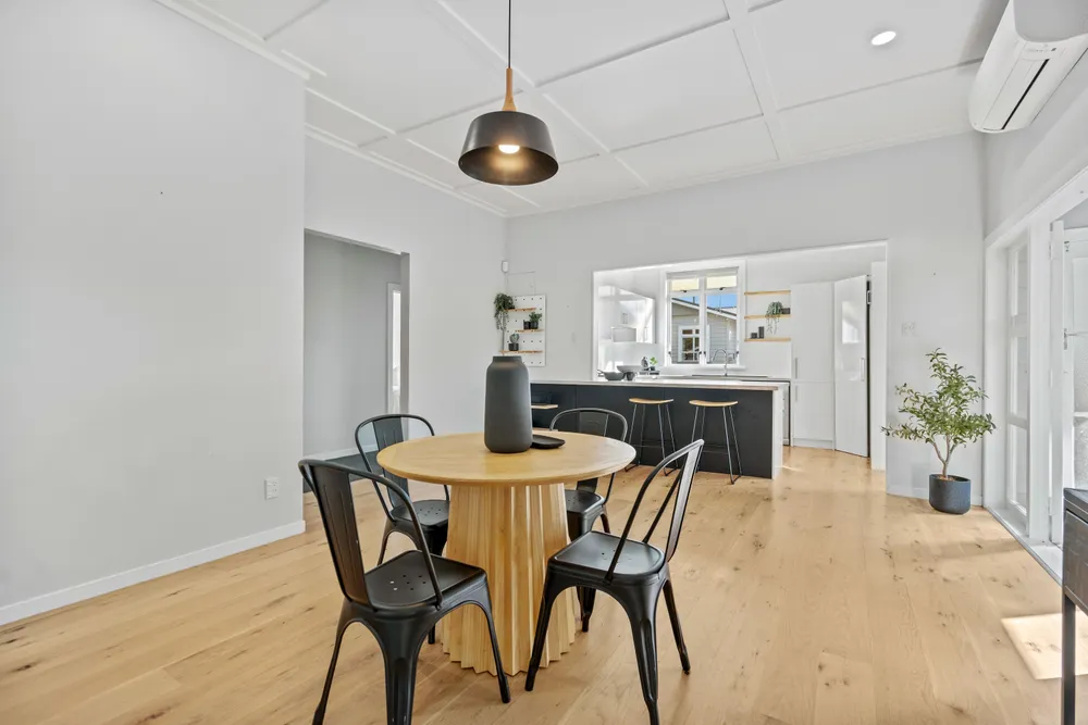 Photos of 13 Graham Street