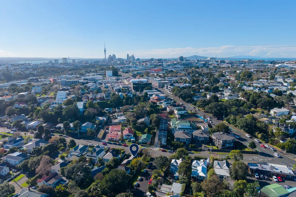 Photos of 10 Onslow Road
