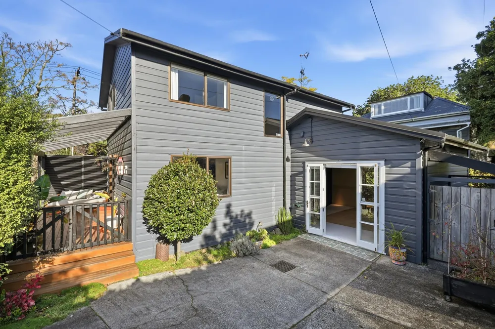 Photos of 10 Onslow Road