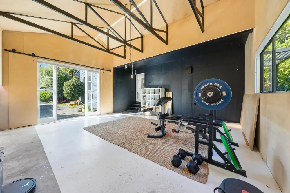 Photos of 10 Onslow Road