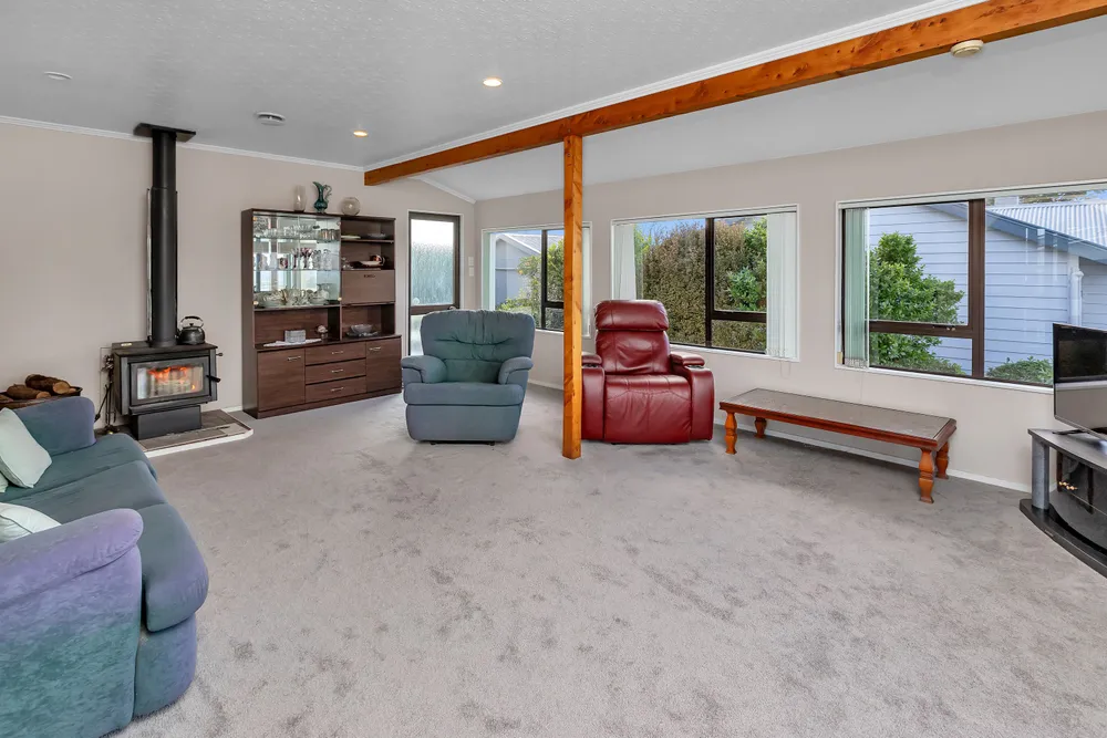 Photos of 2 McKenzie Avenue