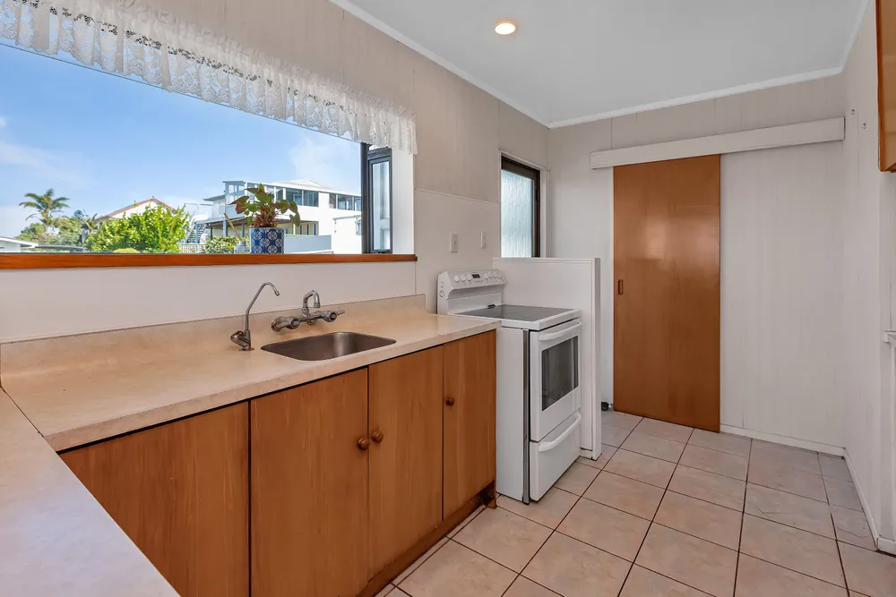 Photos of 2 McKenzie Avenue