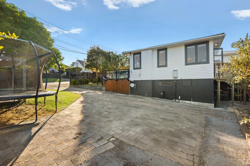Photos of 6 Red Beach Road