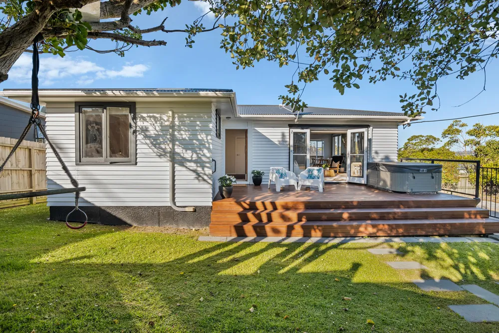 Photos of 6 Red Beach Road