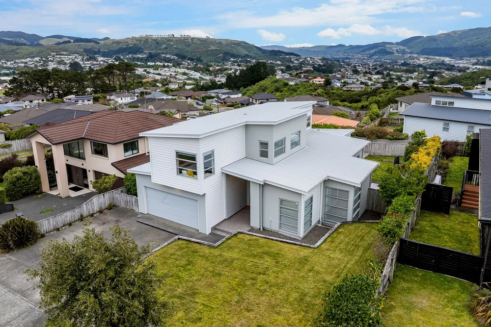 Photos of 20 Nelson Avenue