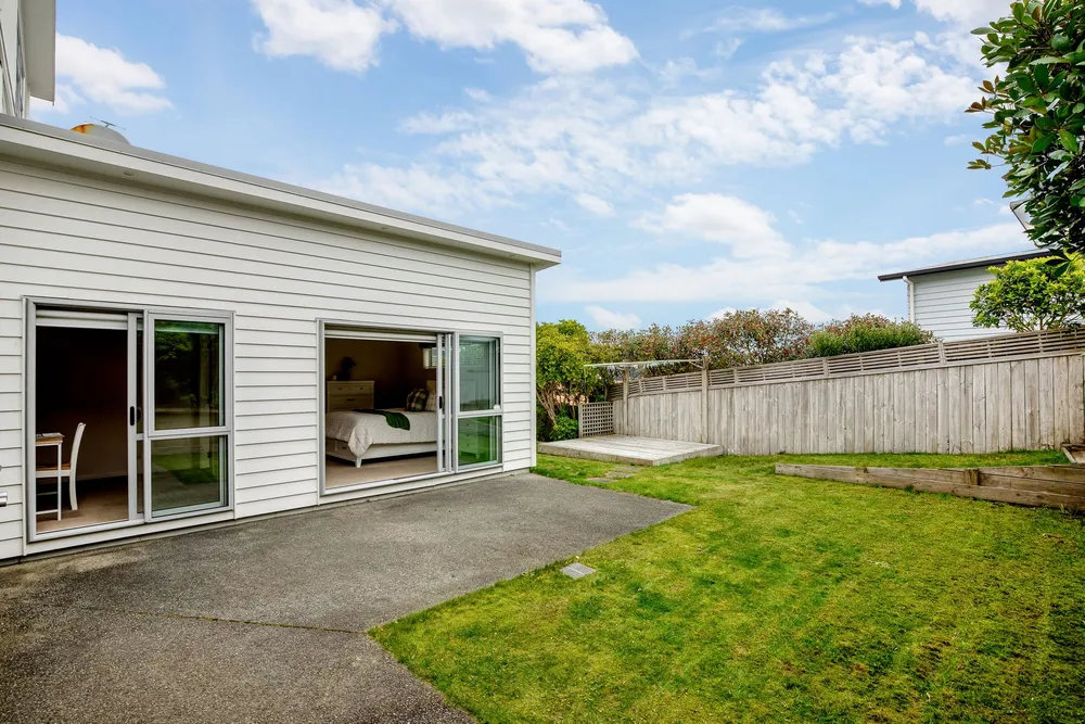 Photos of 20 Nelson Avenue