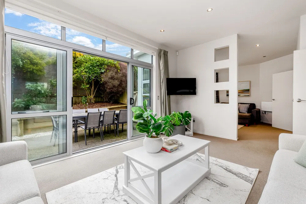 Photos of 20 Nelson Avenue