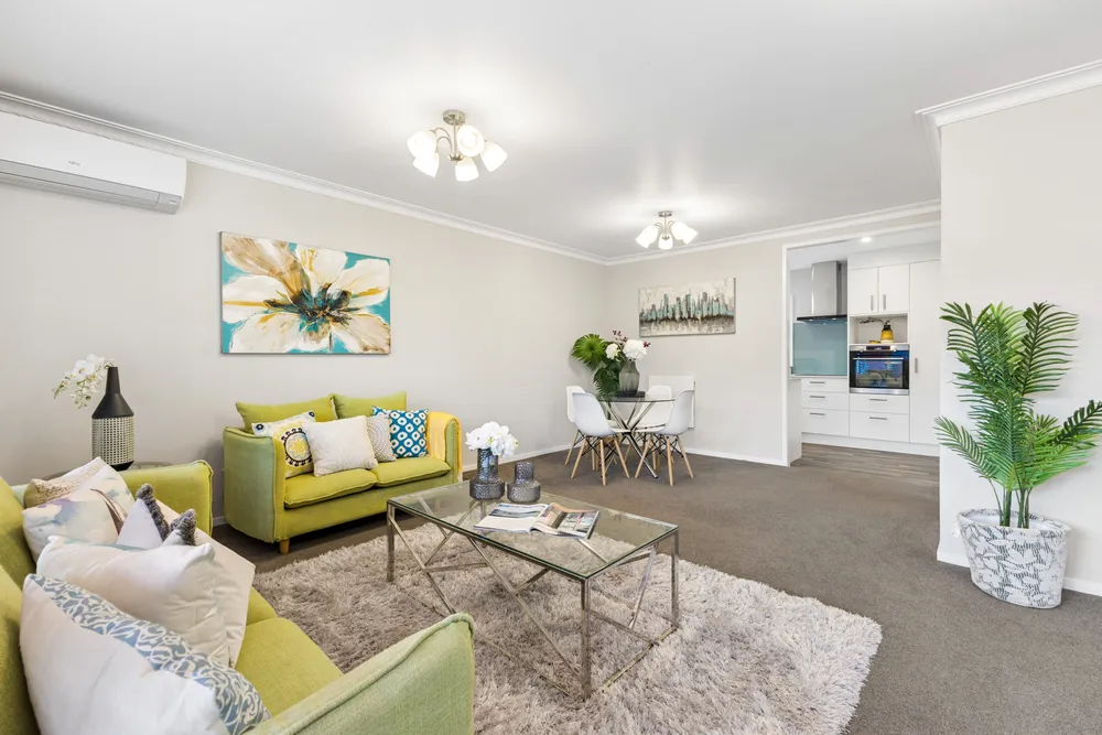 Photos of 6/9 Oakland Avenue